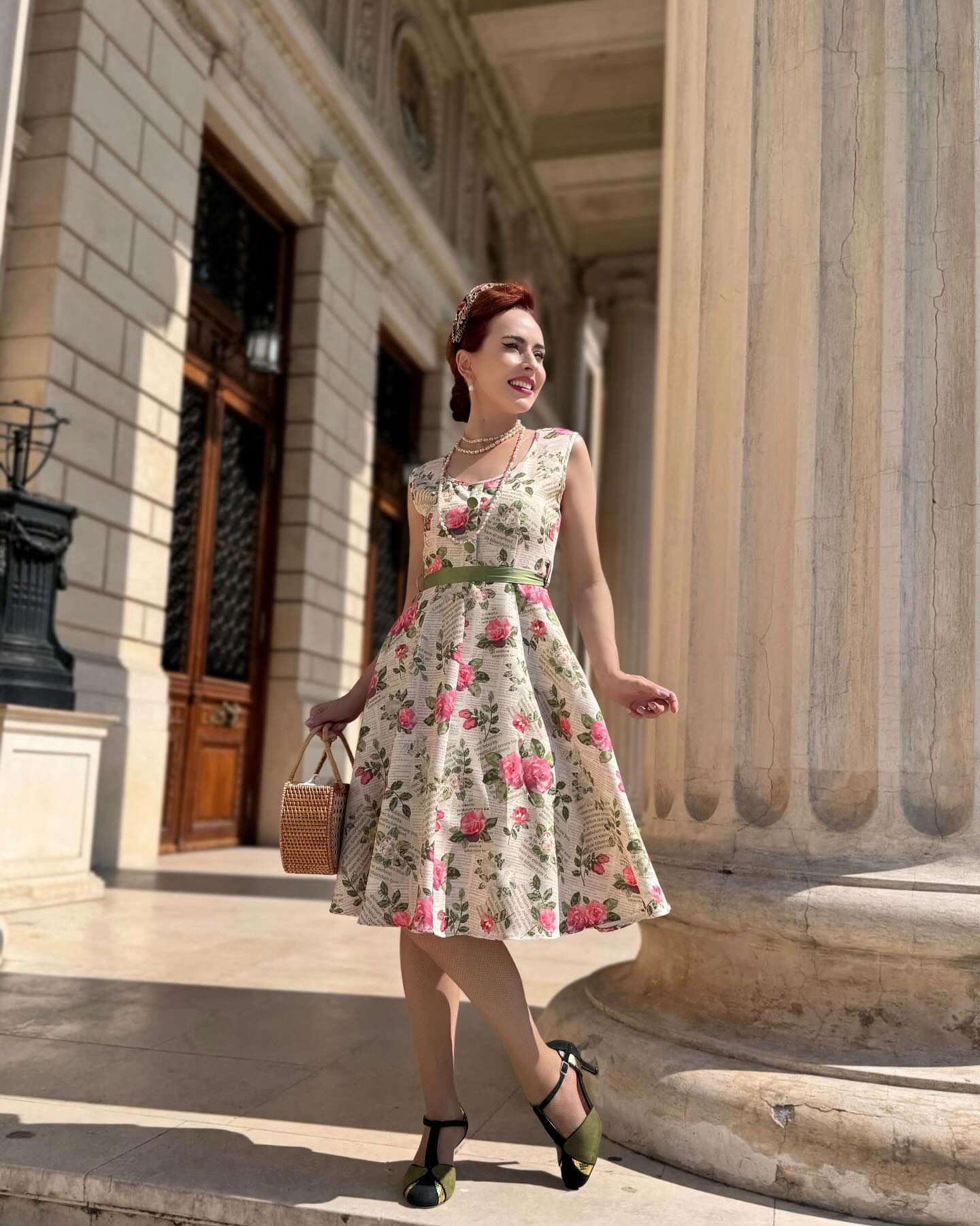 Instagram post by @mireladumitrescu1 for Retro Stage. Caption reads: Serving retro style with @retrostage_official....