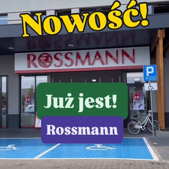 Instagram post by @deal.zycia for ROSSMANN. Caption reads: Nowość od @cif_polska dostępna już w @rossmannpl !....