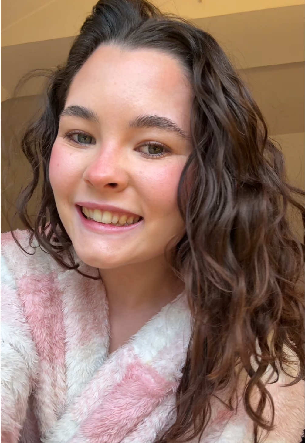 TikTok post by @niamhmackinnon for Davines. Caption reads: [...] it’s stormy outside + I’m going slow hehe 🌟....