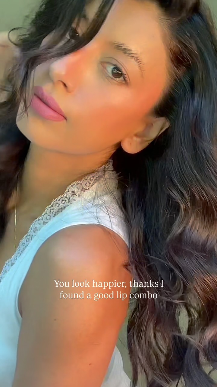 Instagram post by @shrutislookbook for vasanticosmetics. Caption reads: Summer fits & Summer lip combos @vasanticosmetics....