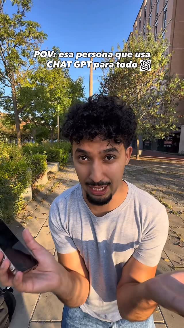 Instagram post by @nenekabe for Herboxa. Caption reads: Perfectamente podría ser yo #humor #herboxa.