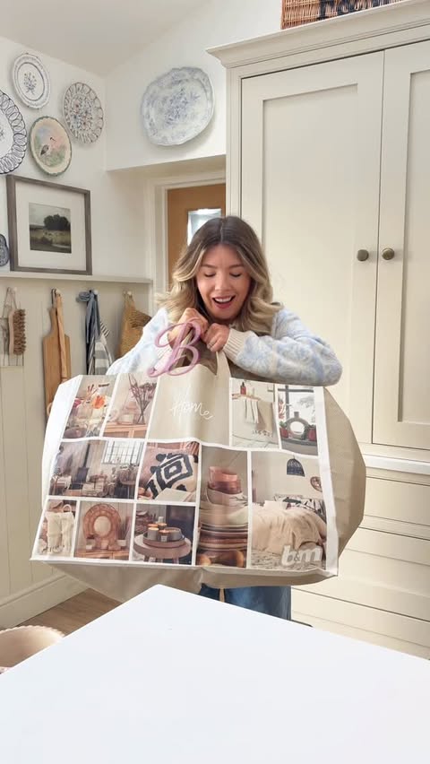 Instagram post by @katebowbow for B&M Stores. Caption reads: [...] how gorgeous is it all! #BMEaster #BMStores....