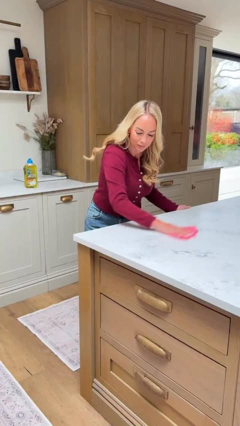 Instagram post by @mrsemilynorris for SuperSavvyMe. Caption reads: I’m trying to start this year with better habits,....