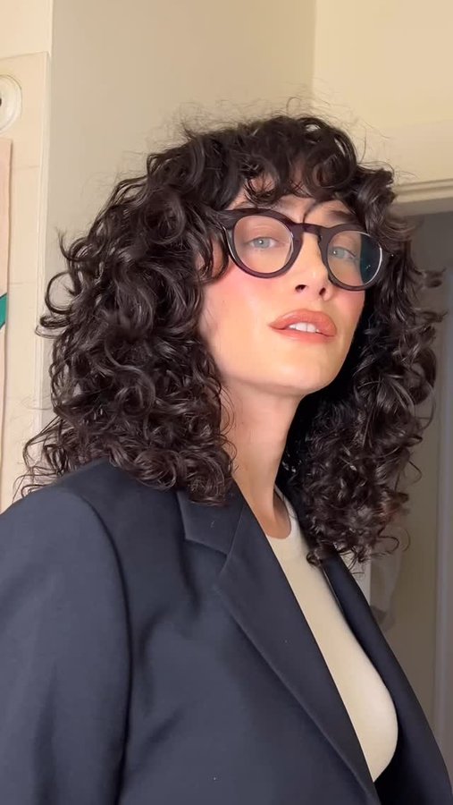 Instagram post by @laurengsundstrom for JVN Hair. Caption reads: I’m incredibly lazy when it comes to my curls so....