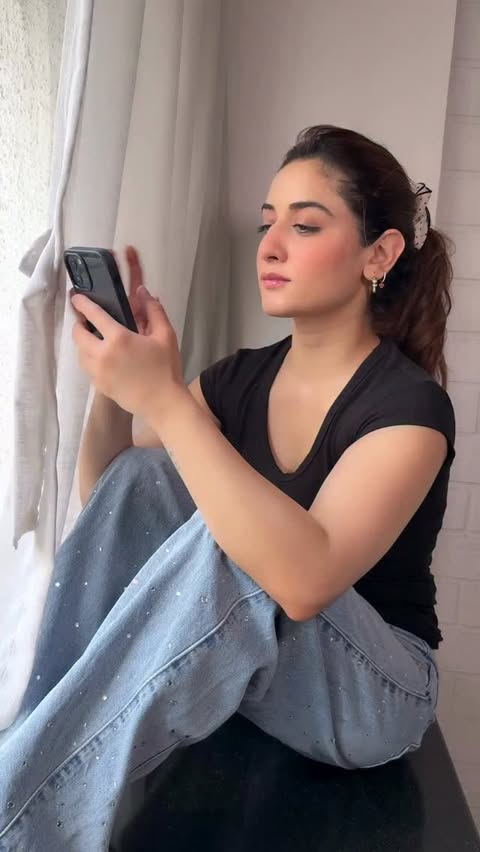 Instagram post by @uditisinghh for Nykaa. Caption reads: [...] is exactly what I need right now. #Ad....