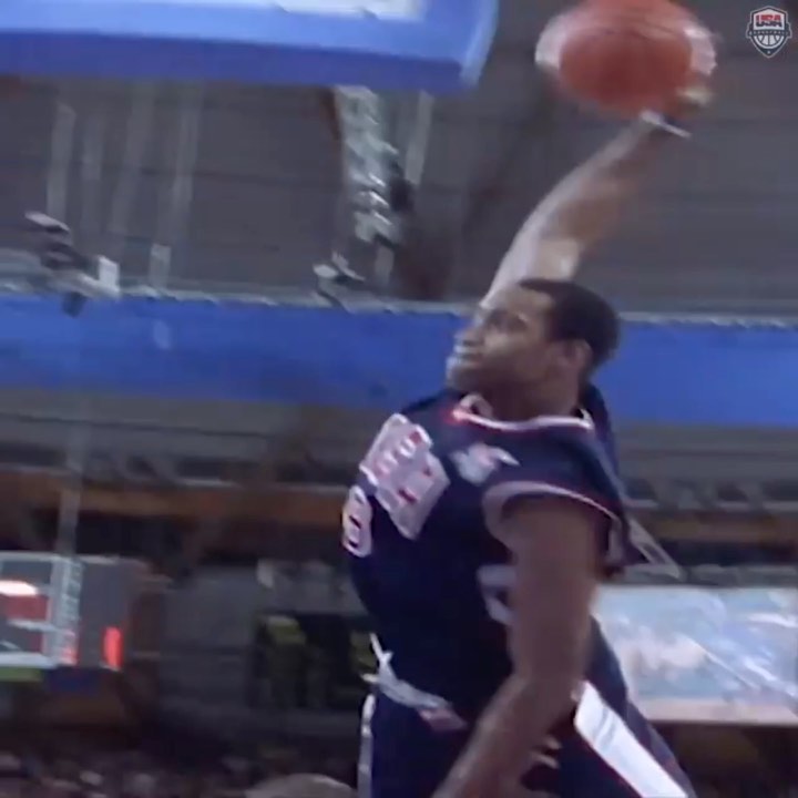 Instagram post by @vintagevinsanity for House of Highlights. Caption reads: 2000 - Rare angle of Vince jumping over 7’2”....