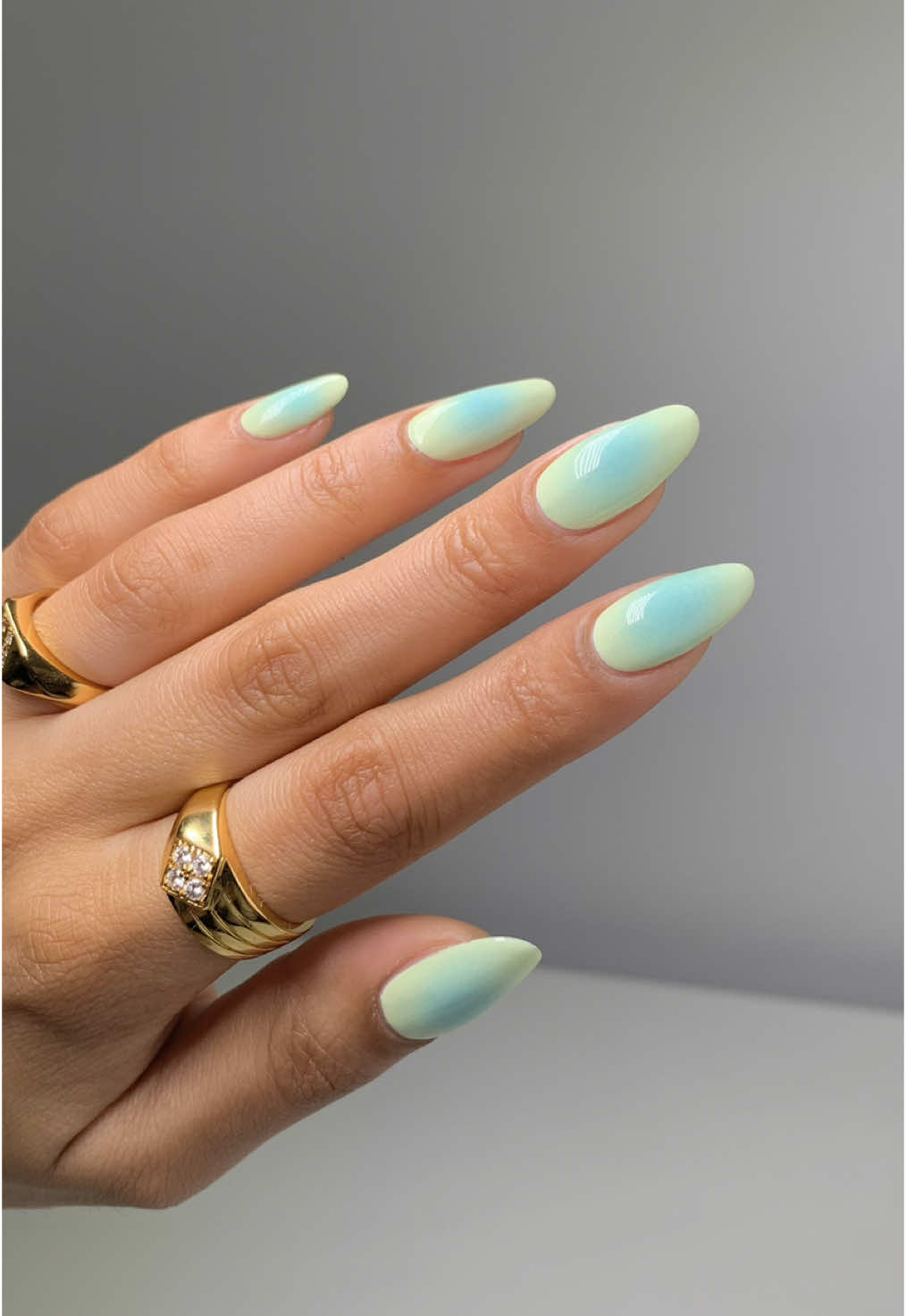 TikTok post by @glossytipped for Holo Taco. Caption reads: Summer aura!! 🐬🏝️✨ using @Lights Lacquer....