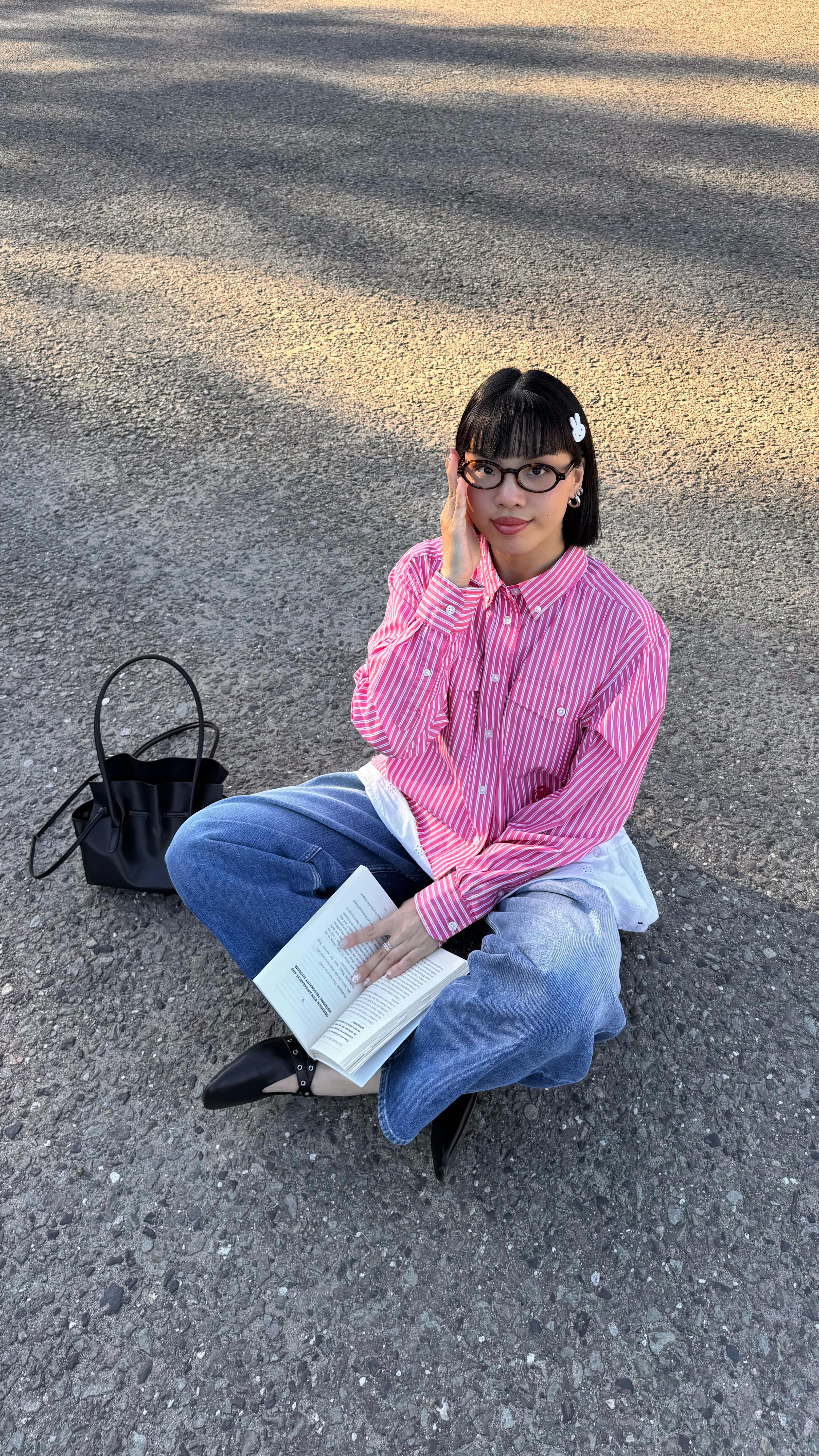 Instagram post by @dollareuroyenn for Tommy Jeans. Caption reads: 1 jean, 3 moods @dollareuroyenn.