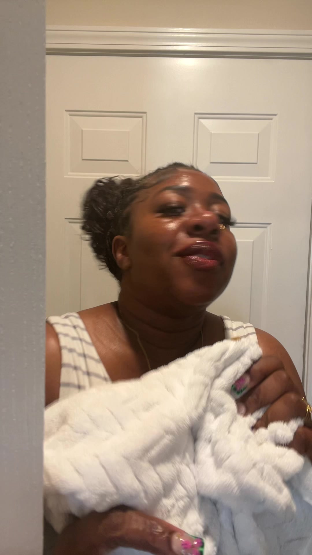 TikTok post by @lizziebfamily for Laundry Sauce. Caption reads: @Laundry Sauce smells soooo good!!! it last from....
