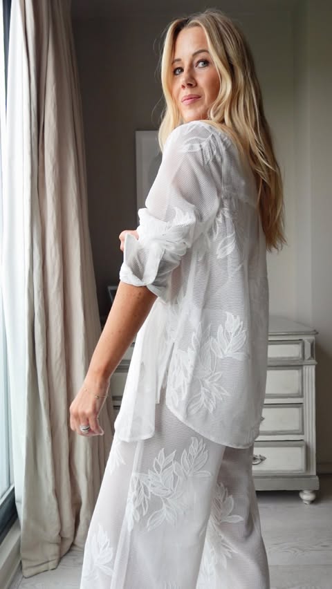 Instagram post by an influencer for MINT VELVET. Caption reads: [...] A few standout finds from @mintvelvet —Chic....