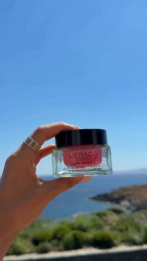 Instagram post by @magia_lem for Lierac. Caption reads: [...] You Glow? The new Glow Fresh line by....