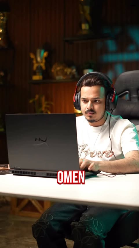 Instagram post by @8bit_thug for HyperX. Caption reads: HyperX and OMEN have come together to level up....