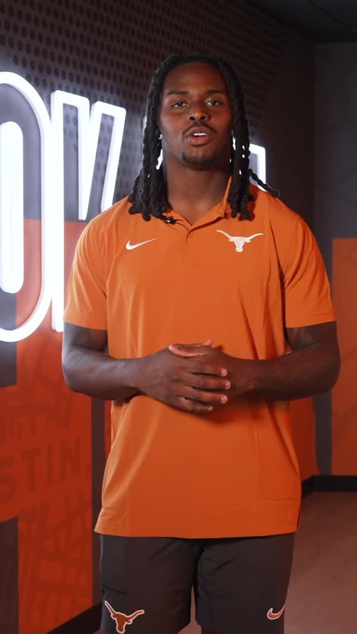 Instagram post by @c4era for SeatGeek. Caption reads: There’s still time to catch a game this season⏰!....