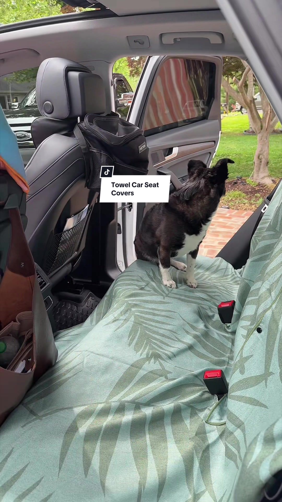 TikTok post by @80sbaeby for Sprints. Caption reads: [...] #towels #seatcover @Sprints Running.