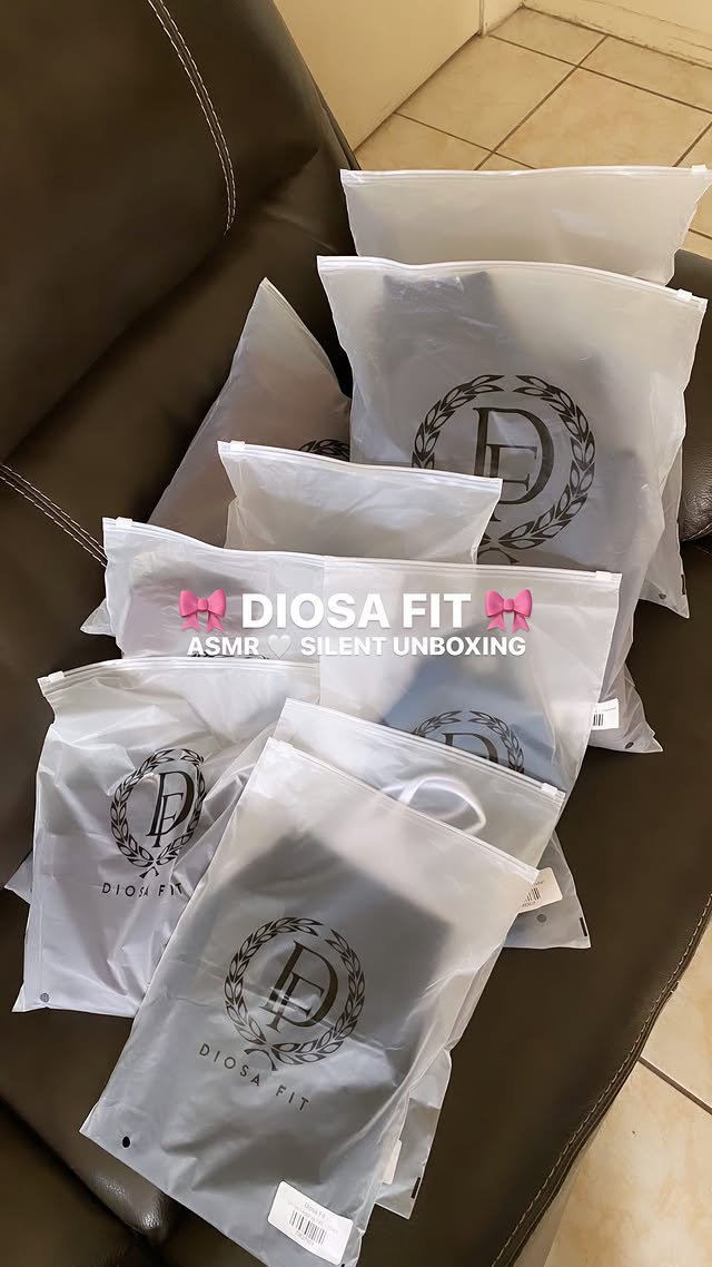 Instagram post by @diandramejia for Diosa Fit. Caption reads: unbox new activewear with me 📦♥️....