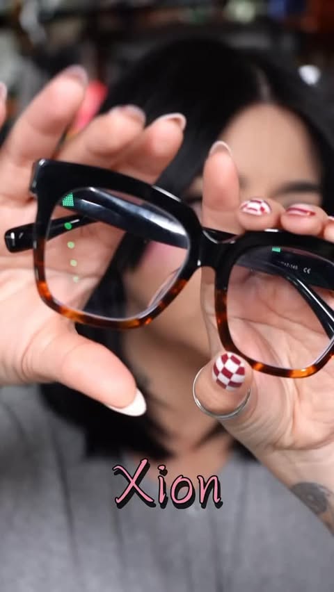Instagram post by @misssmaddy for Zeelool. Caption reads: [...] for the spring ! 💞💗🌸 frame from @zeelool.....
