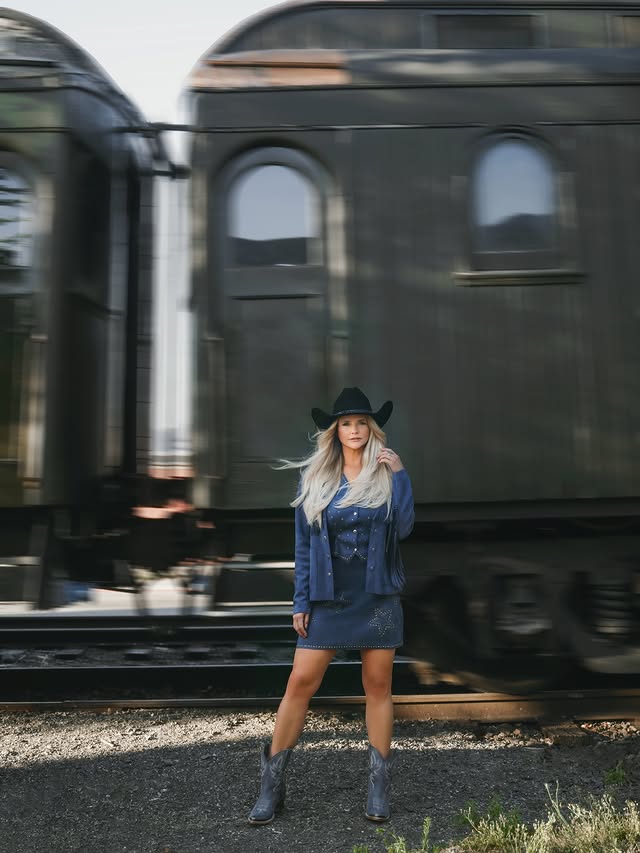 Instagram post by @mirandalambert for Boot Barn. Caption reads: My Christmas wishlist is here. Shop my handpicked....