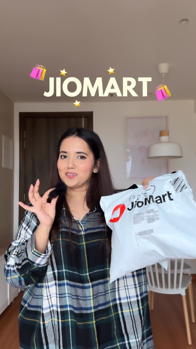 Instagram post by @mahek.mithare for JioMart. Caption reads: For a girl who takes forever to unpack her porter....