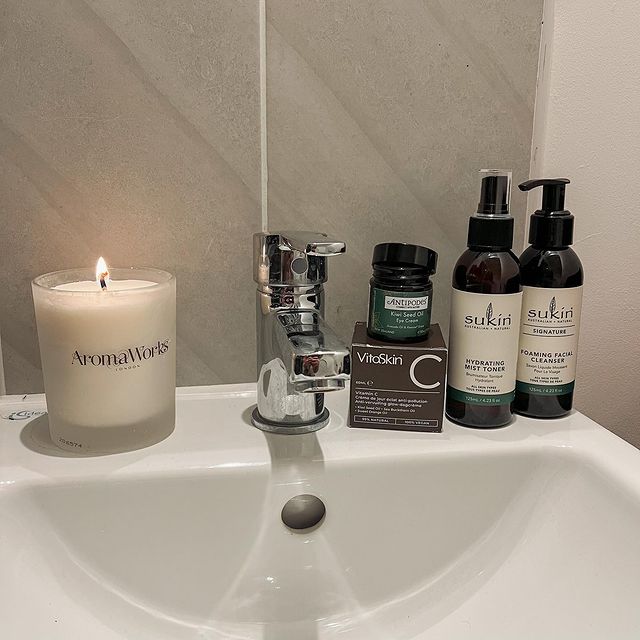 Instagram post by @sydandtheboys_ for Antipodes Skincare. Caption reads: AD | Mothers Day relax with @hollandandbarrett....