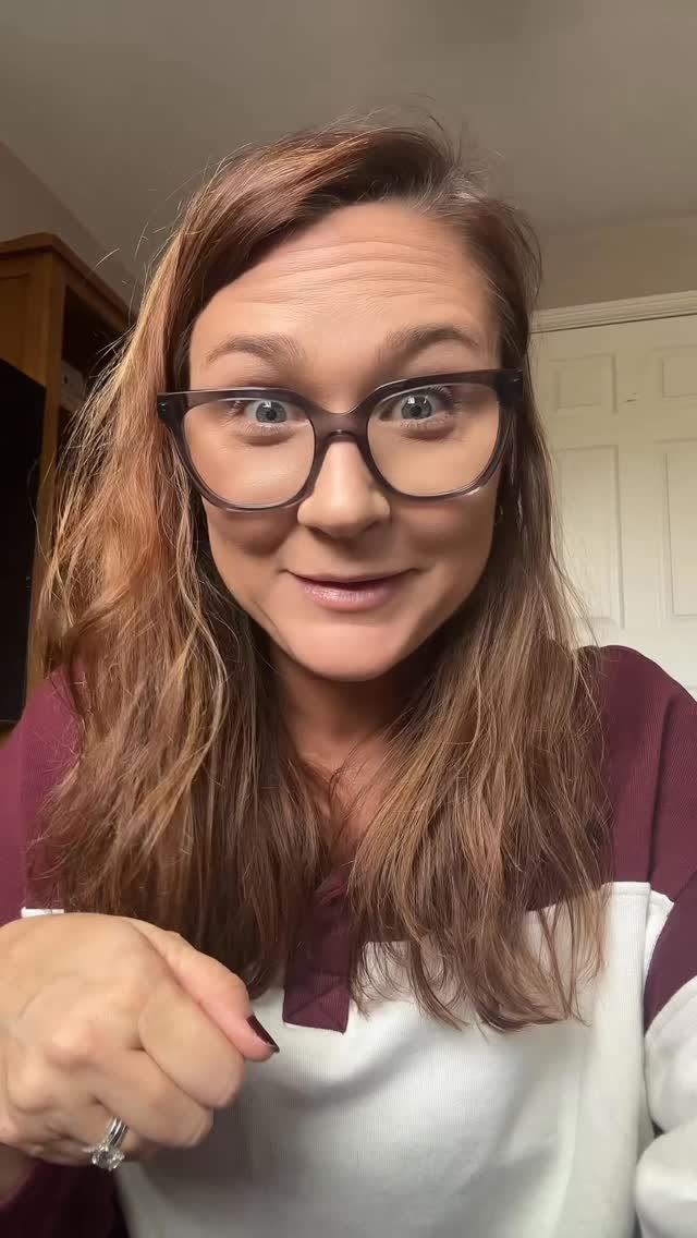 Instagram post by @yorkshire_peach for Give Me Cosmetics. Caption reads: @giveme.cosmetics -loving these bags 😍 #ad....