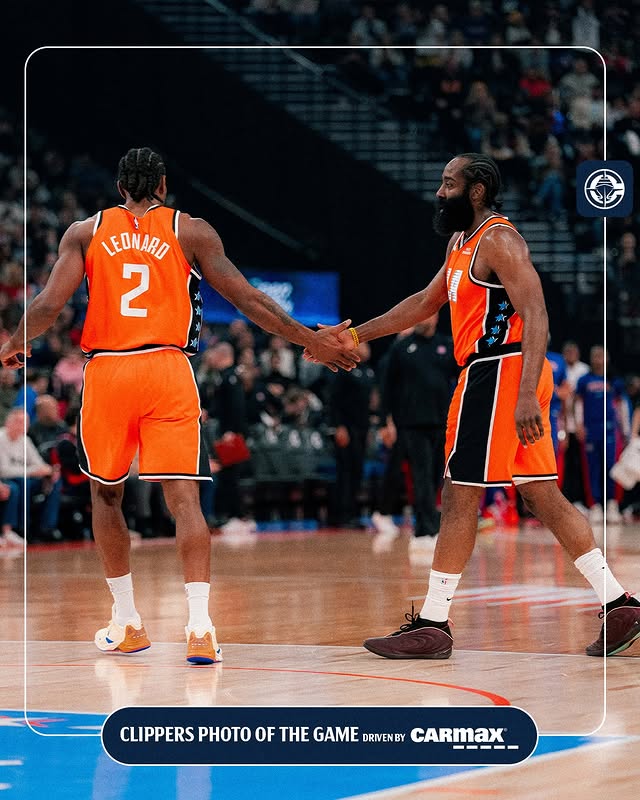 Instagram post by @laclippers for CarMax. Caption reads: [...] night. 📸 Photo of the Game driven by....