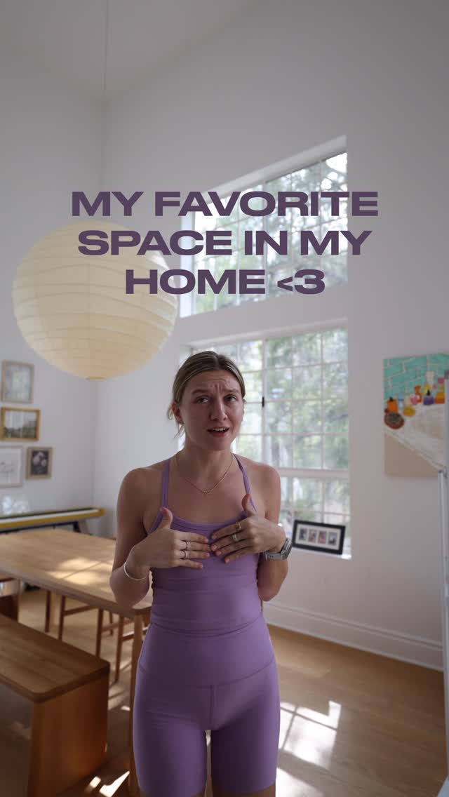 Instagram post by @annaxsitar for Sundays. Caption reads: [...] entered my hosting era 🥹✨💛 my....