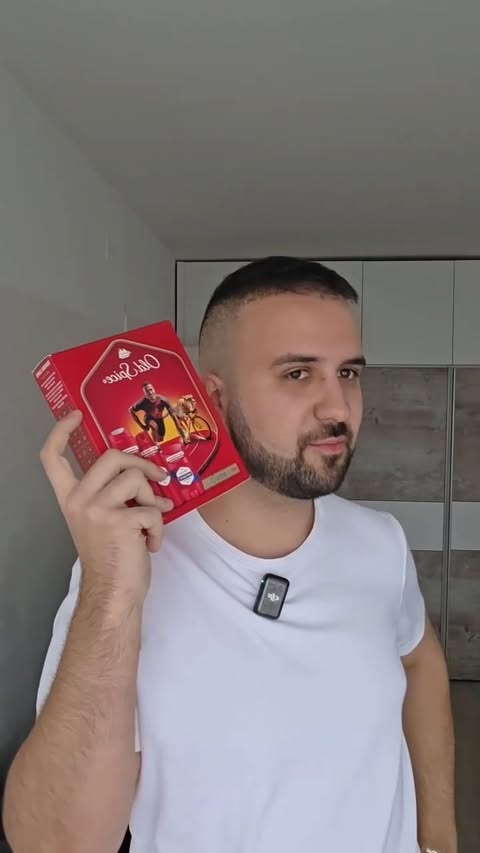 Instagram post by @halomilice for Old Spice. Caption reads: #halomilice Period je darivanja, a Milica se....