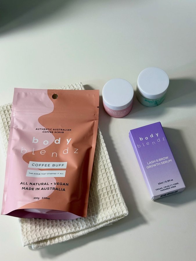 Instagram post by @bbeautypassion18 for BodyBlendz. Caption reads: [...] green 🧚🏻‍♂️ #ugc #contentcreator....