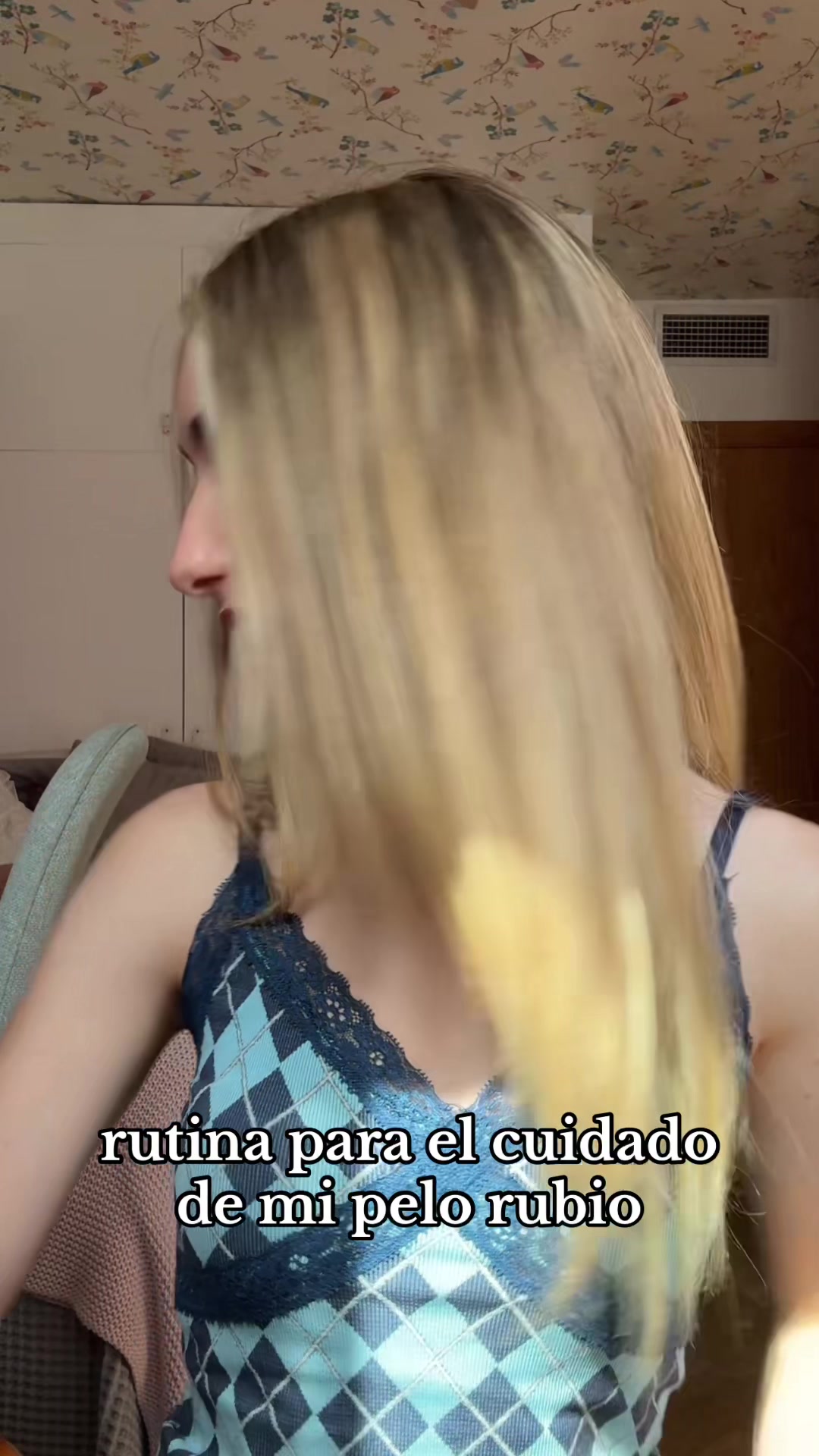 TikTok post by @elrincondeani for John Frieda. Caption reads: @John Frieda .