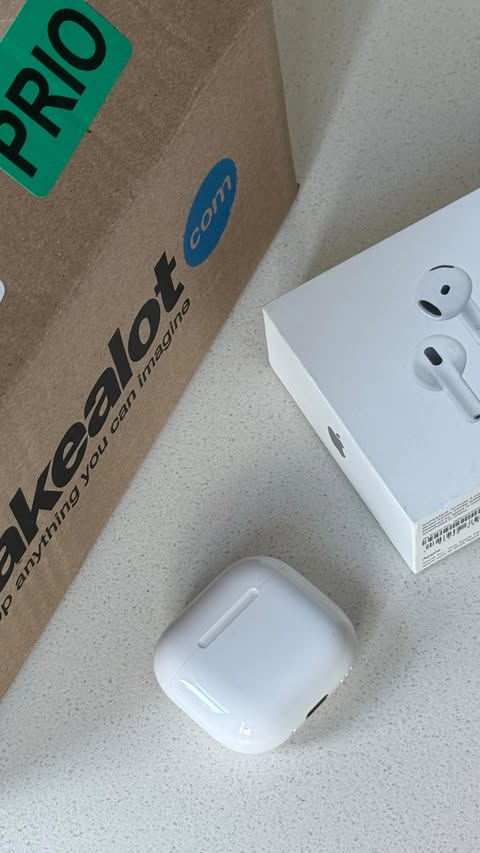 Instagram post by @arianna.dalessio for takealot.com. Caption reads: [...] course the first place I ran to was....