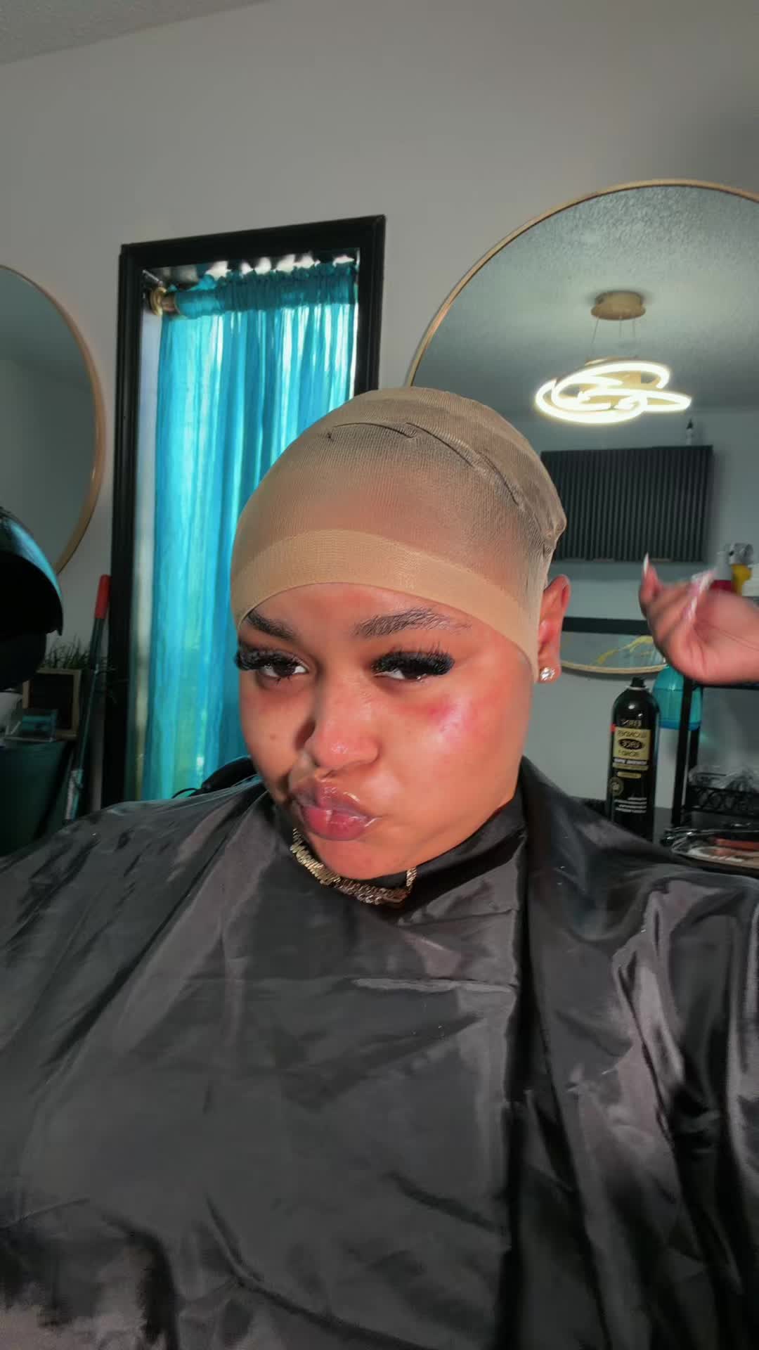 TikTok post by @shvnorri.a for AshineHair. Caption reads: [...] think I did that day? 😂 bundles from....