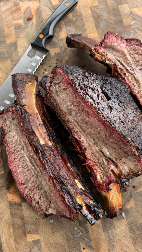 Instagram post by @cooking_with_fire___ for Oklahoma Joe's. Caption reads: [...] 🔥Ran these classic ribs on the....