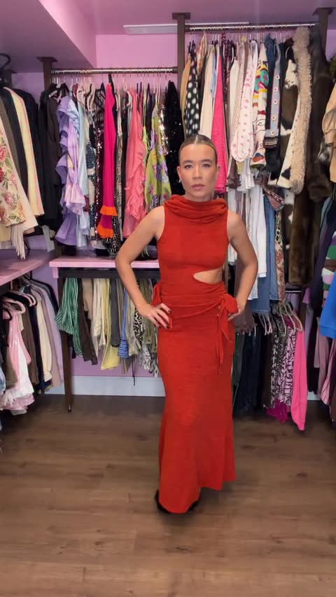 Instagram post by @marianadiezmoliner for TOUS. Caption reads: some xmas outfits to match my @tousjewelry ❣️....