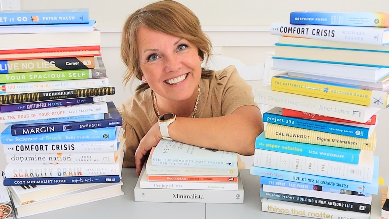 YouTube post by @TheMinimalMom for Blinkist. Caption reads: Get a 7-day free trial and 40% off Blinkist Annual....