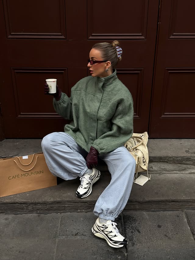 Instagram post by @bethanmccoy for Boohoo. Caption reads: [...] use BETHANMCCOY for discount on @boohoo ad.