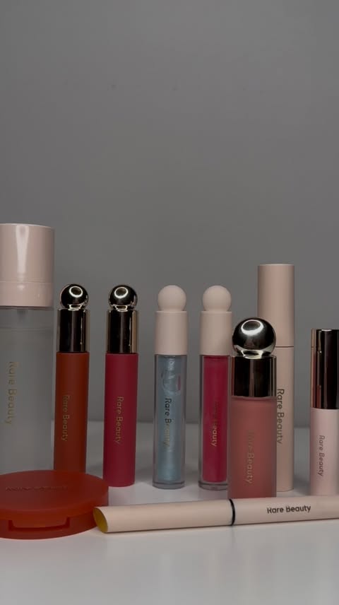 Instagram post by @alicemordenti for Rare Beauty. Caption reads: make up with @rarebeauty 
#gift.