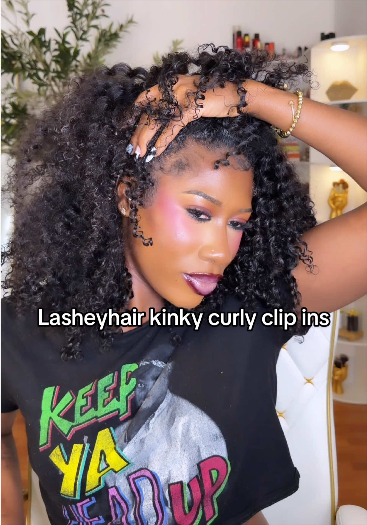 TikTok post by @arriisbad for Lashey Hair. Caption reads: [...] natural hair 😍 I used 2 bundles. @Lashey....