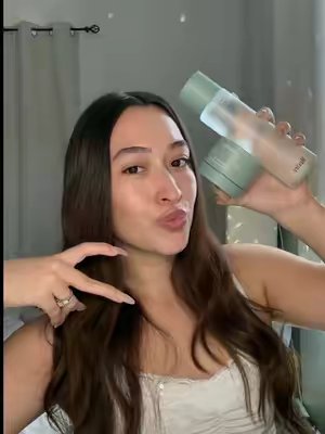 TikTok post by @elisacordoba.18 for Bimbo Promotion. Caption reads: Korean skincare’s latest obsession? Cactus-powered....