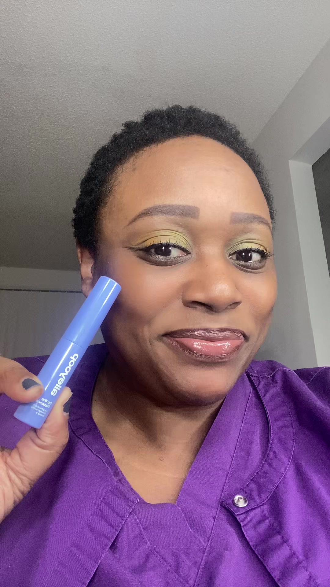 TikTok post by @joymua85 for Alleyoop. Caption reads: @Alleyoop Beauty #fyp #mascara #makeup #joy #mua.