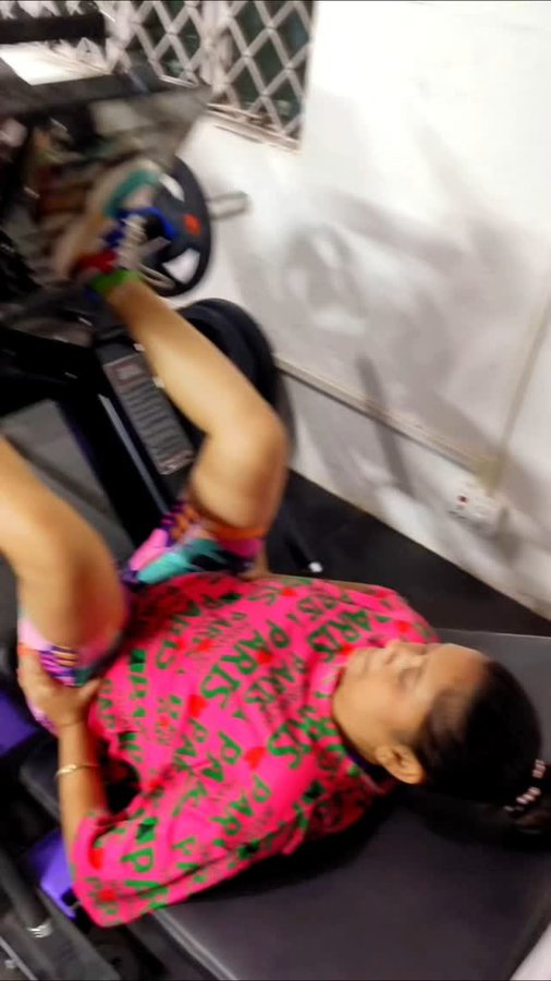 Instagram post by @soumi_tuya for Hobo.Video. Caption reads: [...] Active You !! @quikrelifbyleeford....