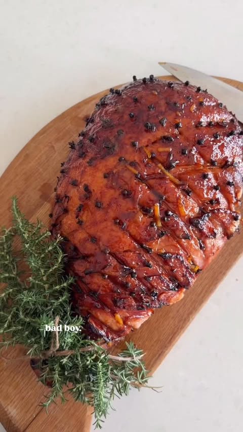 Instagram post by @wholesomebysarah for Chadstone. Caption reads: JOIN ME FOR A LIVE CHRISTMAS COOKING DEMO 🎄✨

I’m....