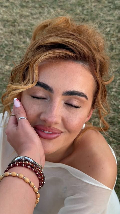 Instagram post by @glowbysophs for Adored By. Caption reads: [...] that last through a festival >> ad....