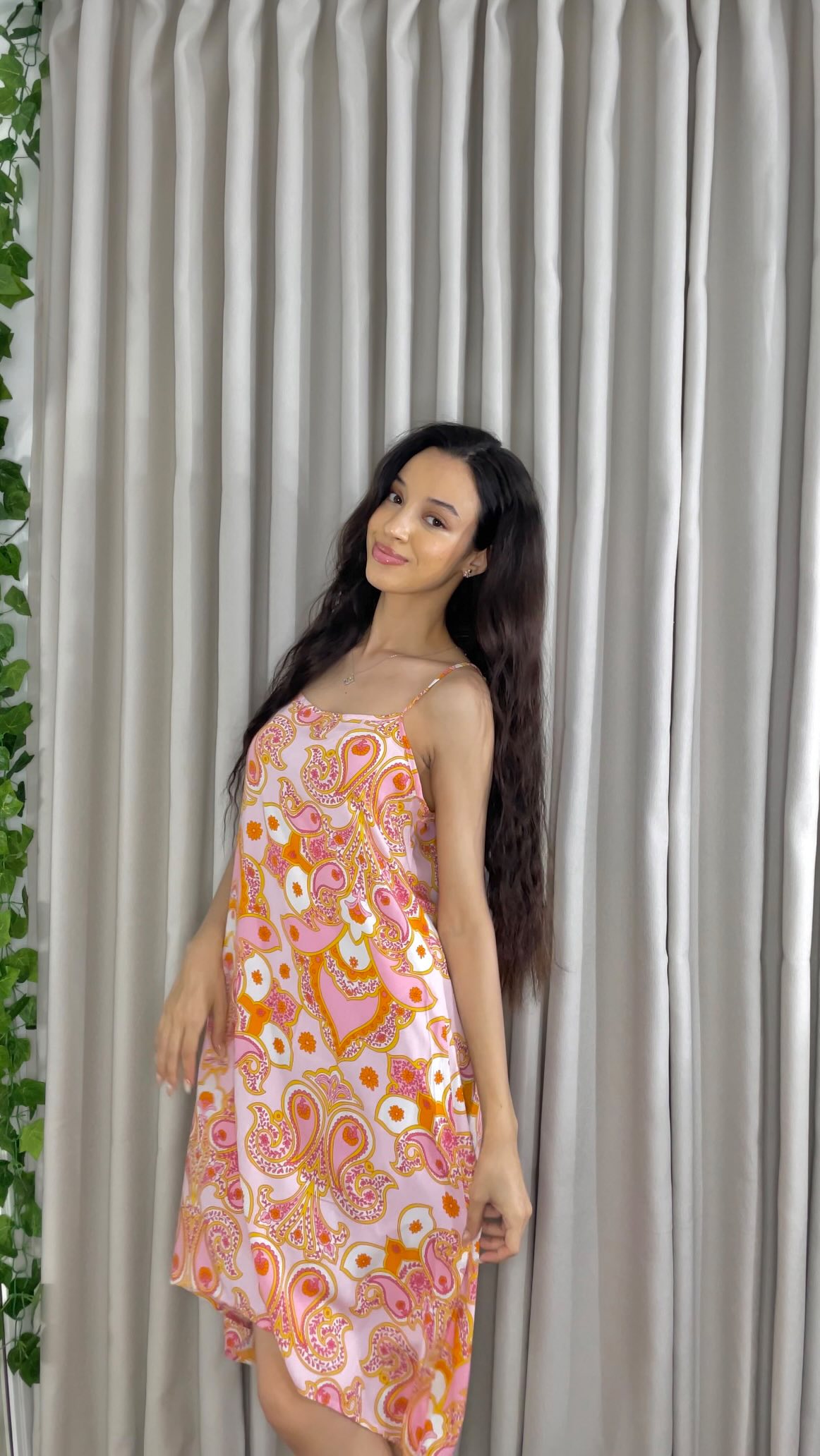 Instagram post by @kawlakmn for LUVLETTE. Caption reads: [...] feeling good in what you wear and @luvlette....