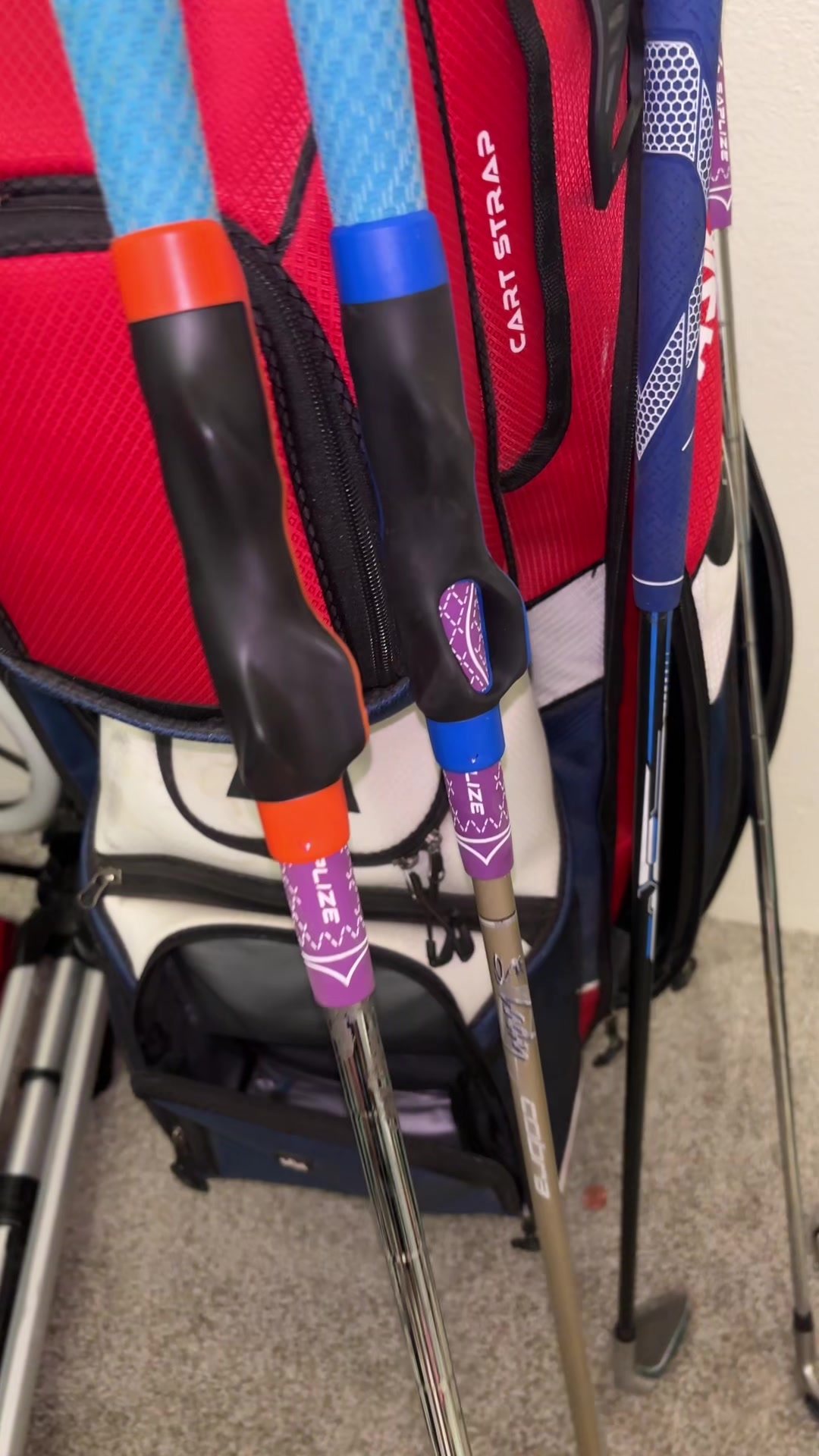 TikTok post by @theweeklystruggle for Arttodo Golf. Caption reads: Fix your golf grip with the new @arttodogolf grip....