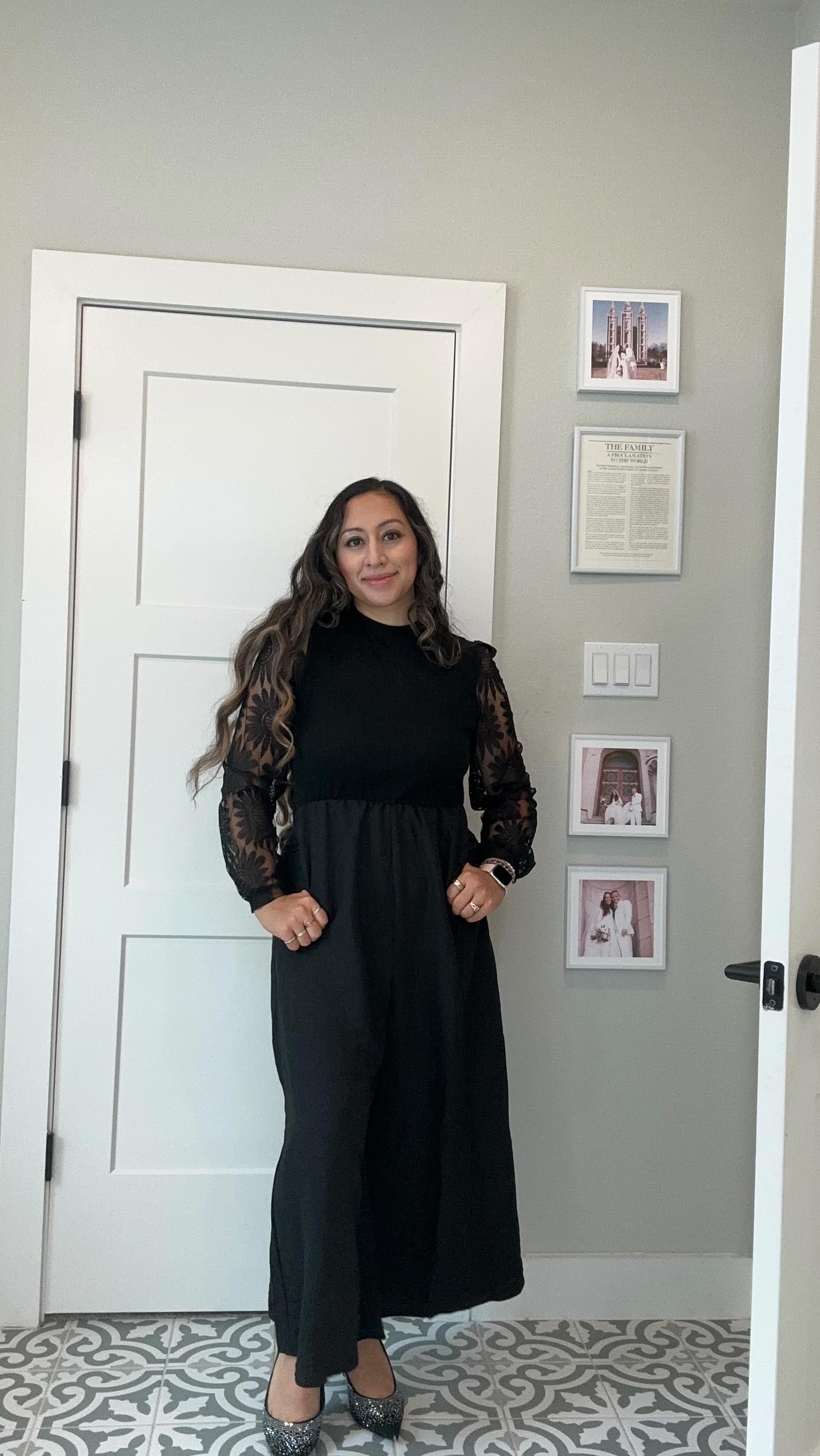 Instagram post by @victoriabelliston for BloomChic. Caption reads: Loving my new jumpsuit from @bloomchic 🤩 It’s....