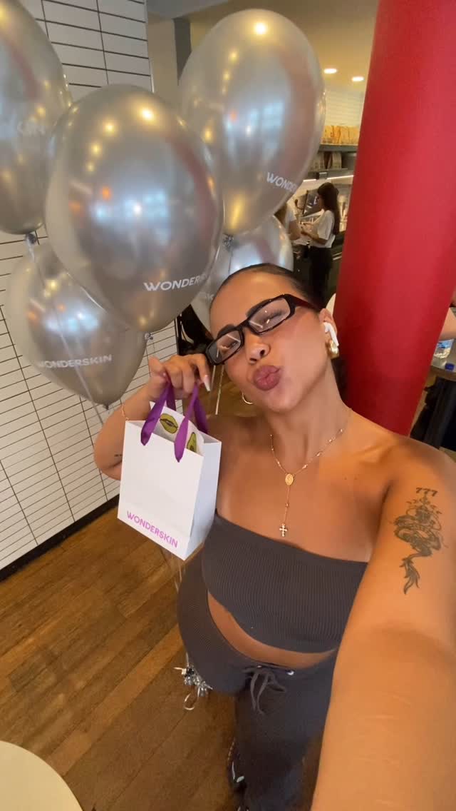 Instagram post by @paryssreynolds for Wonderskin. Caption reads: @wonderskin X @chipotleuk Lipotle launch pop....