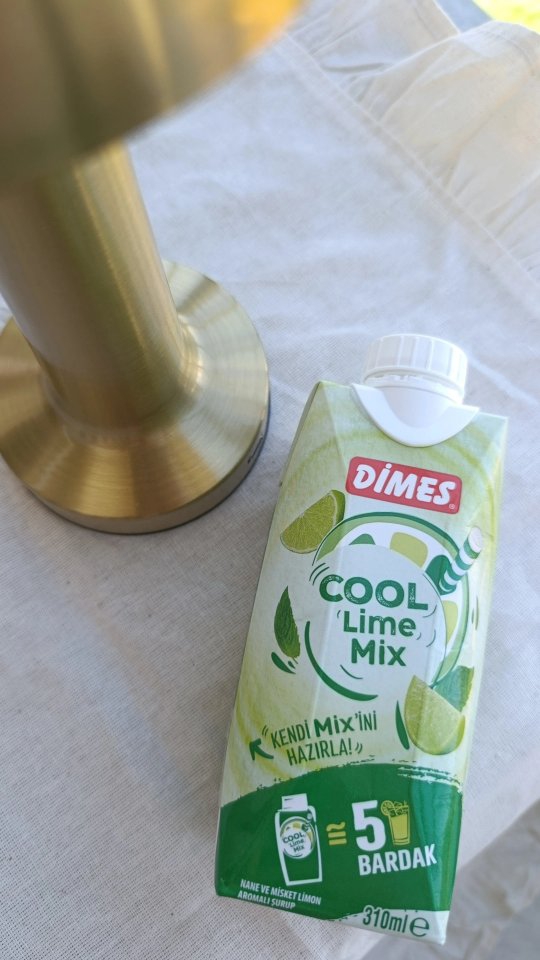 Instagram post by @bhrasknn for dimesclub. Caption reads: [...] vazgeçilmezi cool lime mix 🍋☀️🍹 @dimesclub....