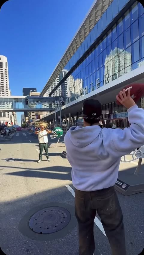 Instagram post by @freaknricanpr for Anker SOLIX. Caption reads: [...] from Troy Aikman x Anker Solix! 🏈🔥 Life....