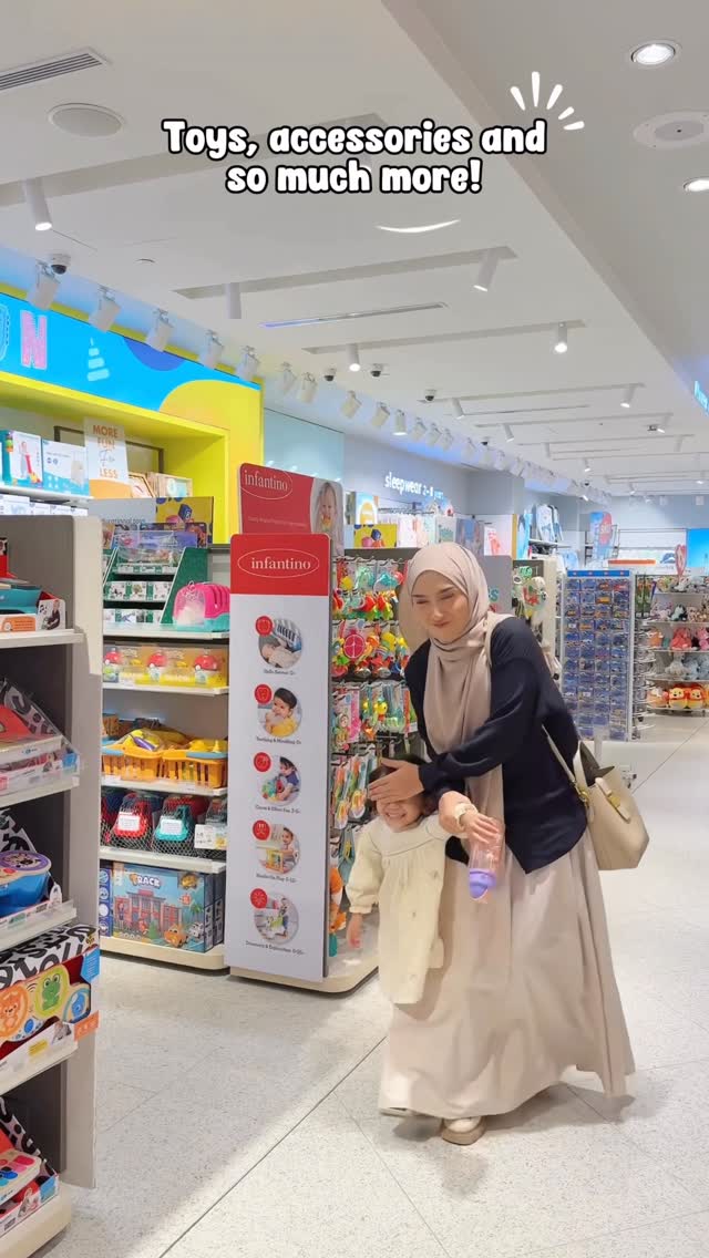 Instagram post by @nabilahazha for Babyshop. Caption reads: Kat sini lah tempat favourite Nabilah untuk....