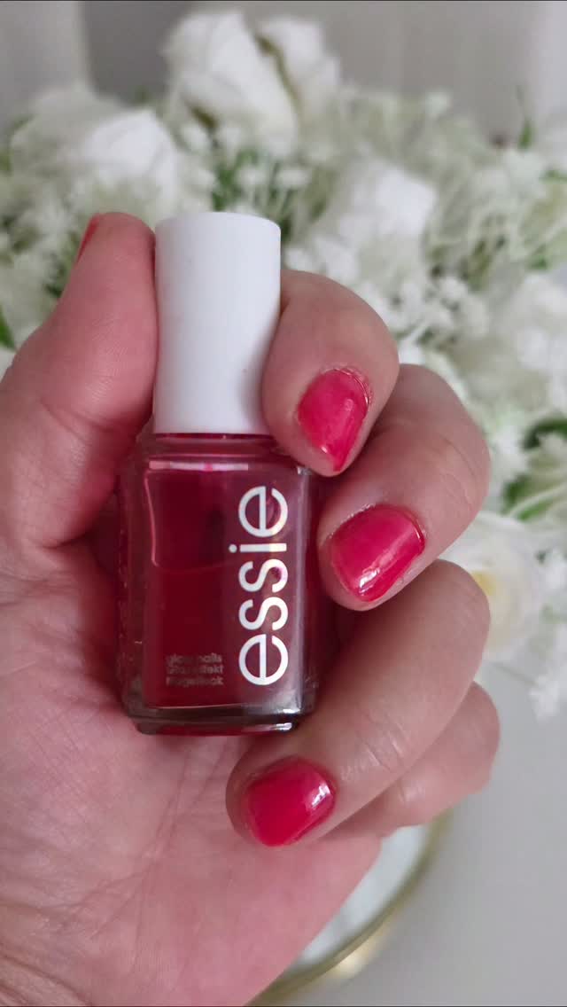 Instagram post by @madame_keke for essie. Caption reads: [...] meets glossy perfection ✨ Say hello to....